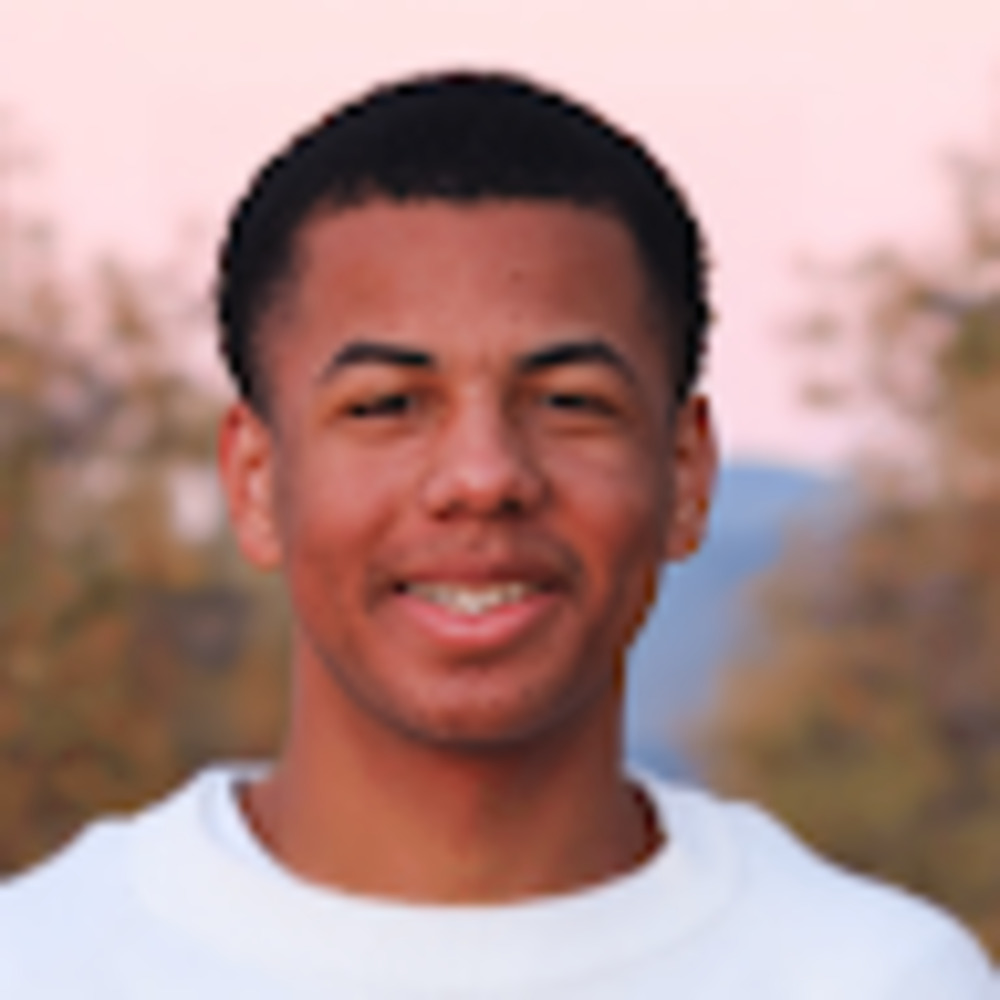 Meet your Posher, Alijah